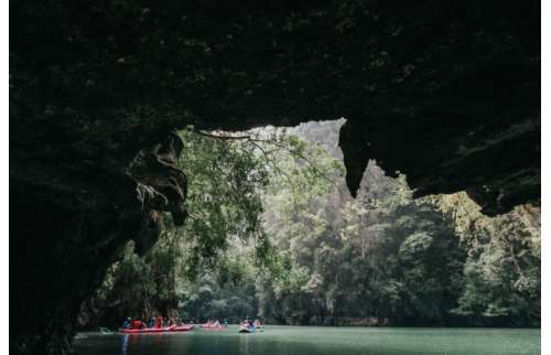 Sea Cave Canoe Phuket Tour